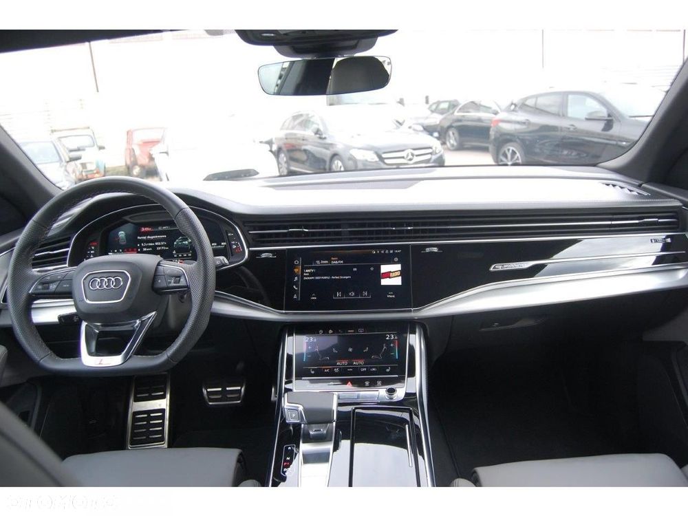 Audi Q8 - 31