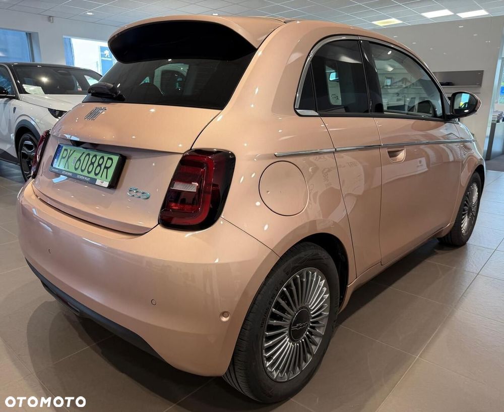 Fiat 500e - 5