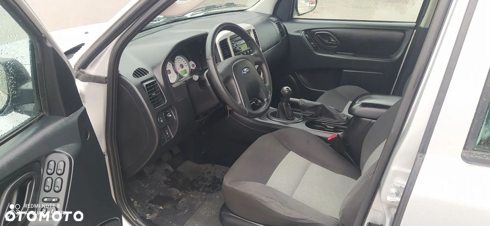 Ford Maverick 2.3 - 14