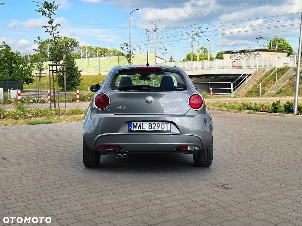 Alfa Romeo Mito 1.4 TB Distinctive - 11