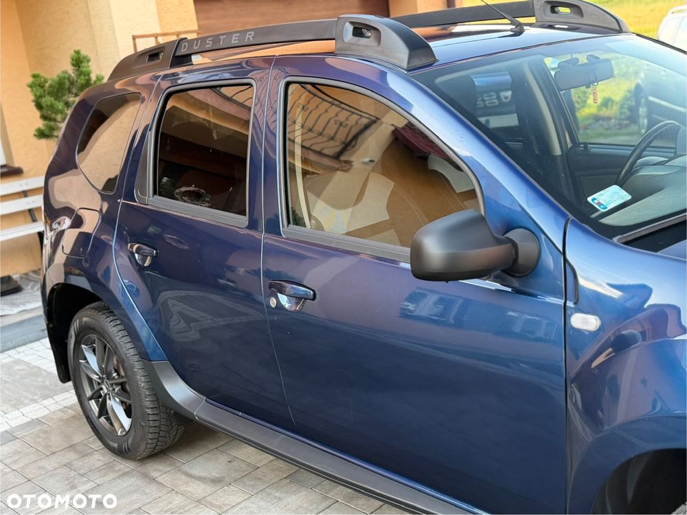Dacia Duster 1.6 SCe Laureate S&S - 36