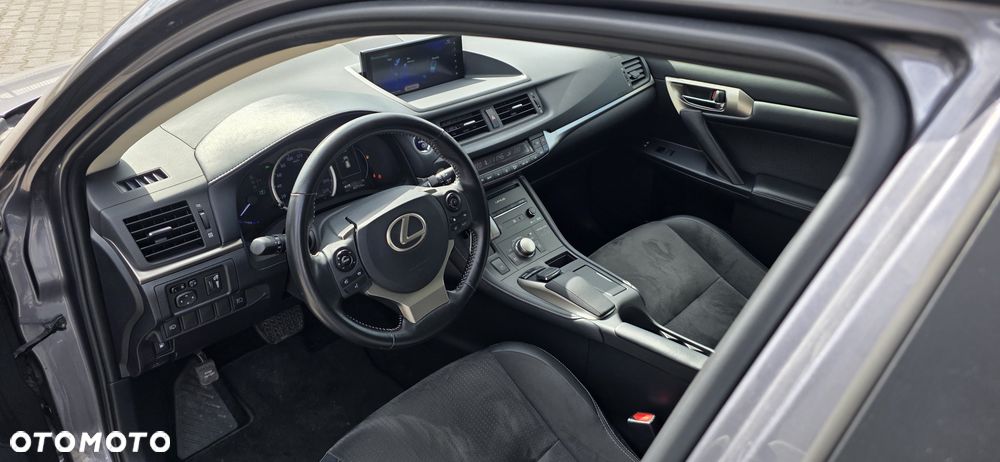 Lexus CT 200h Executive Line - 5