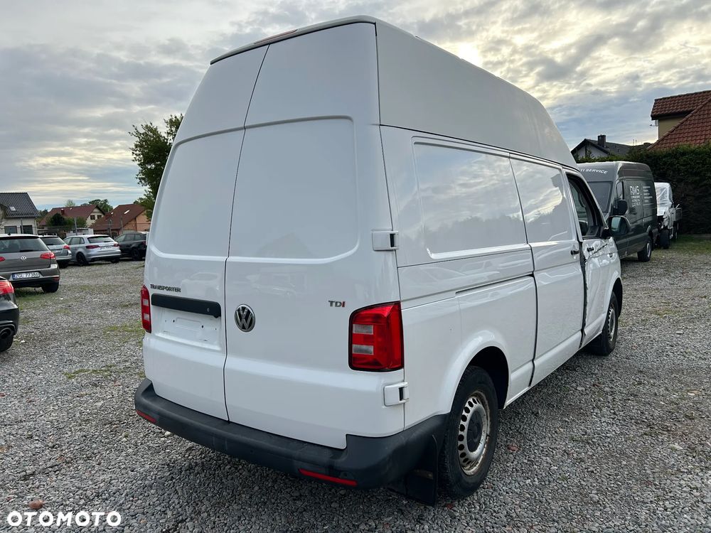 Volkswagen transporter - 7