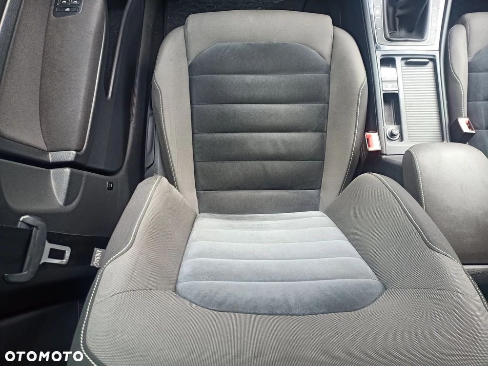 Volkswagen Golf 1.4 TSI BMT Highline - 10
