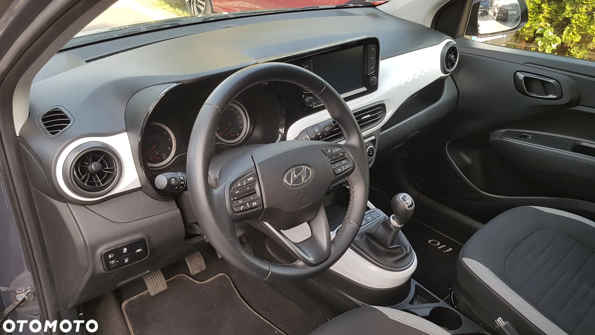 Hyundai i10 1.0 EDITION 30 - 10