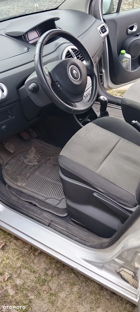 Renault Modus 1.5 dCi Dynamique - 13