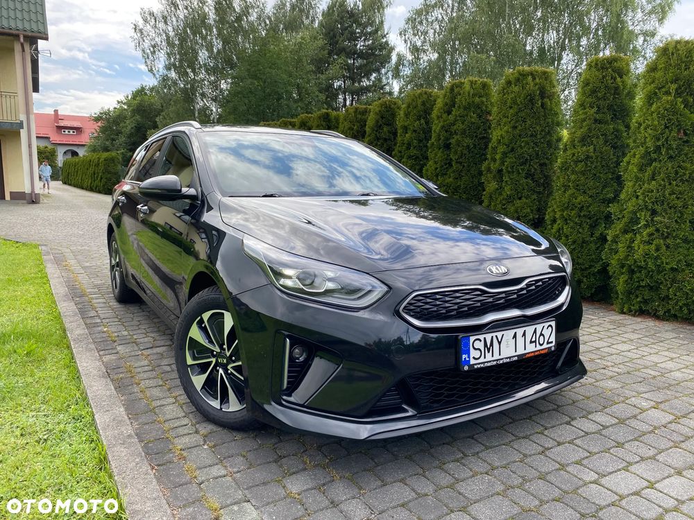 Kia Ceed 1.6 GDI DCT OPF Inspiration - 4