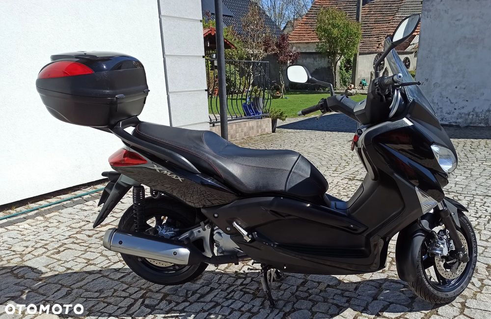 Yamaha X-max - 2