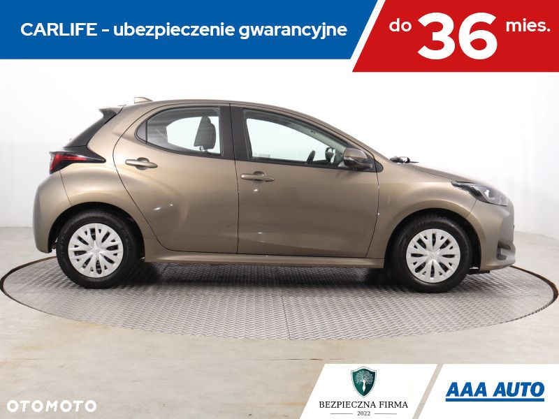 Toyota Yaris - 7