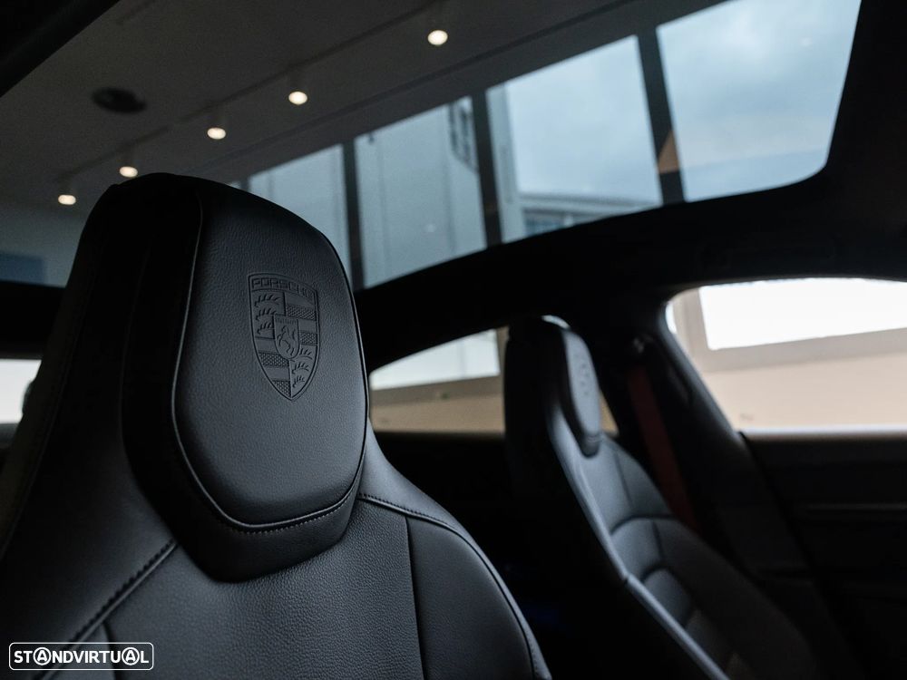 Porsche Taycan 4S Bateria Performance Plus - 35