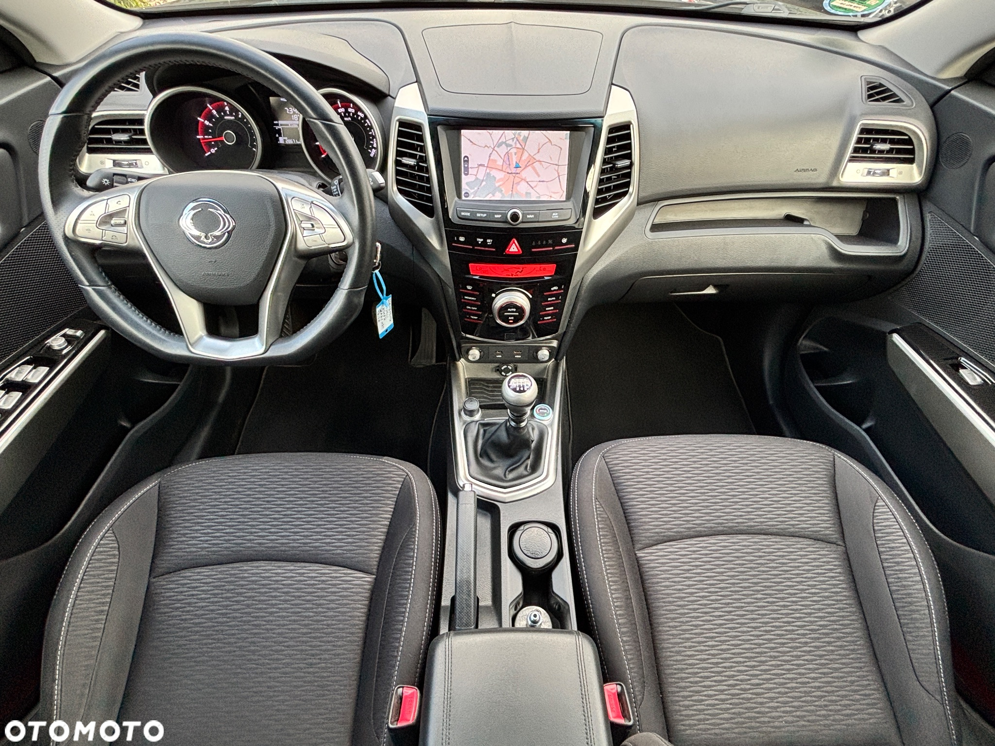 SsangYong/KGM Tivoli 1.6 Sapphire - 12