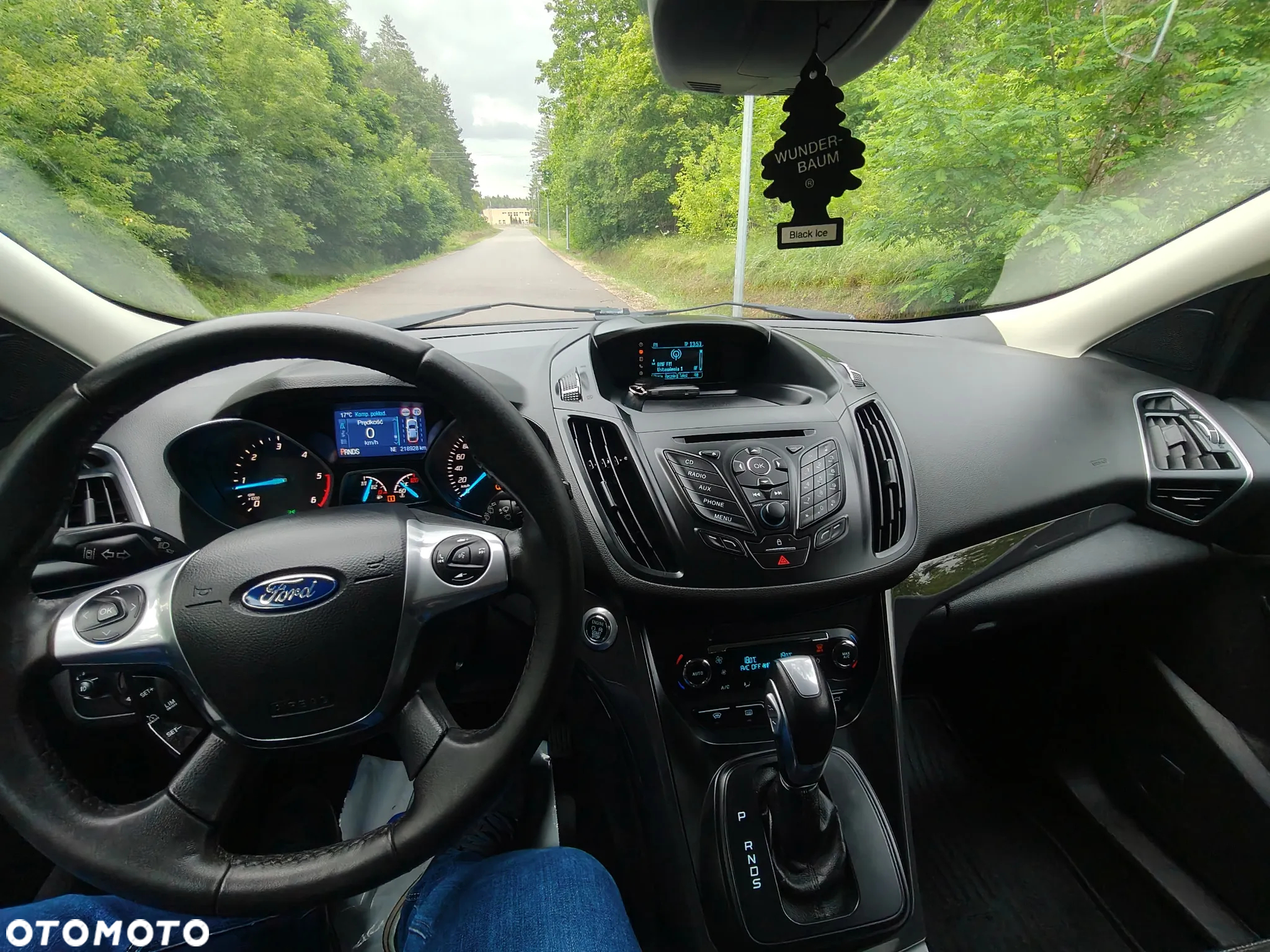 Ford Kuga 2.0 TDCi 4x4 Titanium - 38