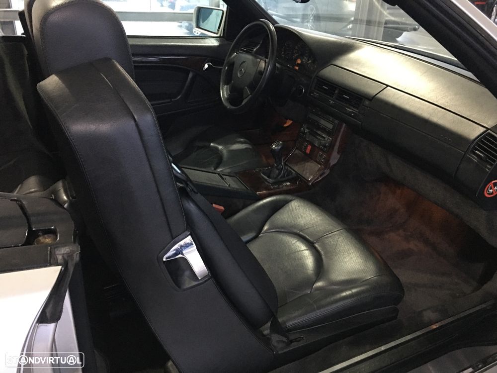Mercedes-Benz SL 280 Standard - 9