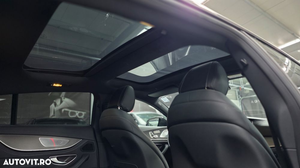 Mercedes-Benz AMG GT 53 4Matic+ Coupe Speedshift TCT 9G - 13