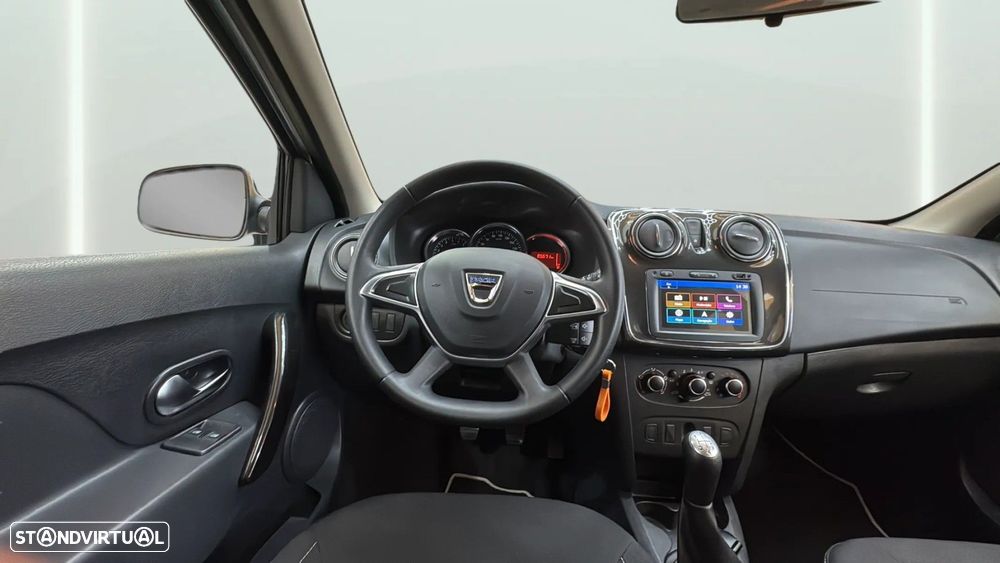 Dacia Sandero 1.0 SCe Pack — fotografia 7