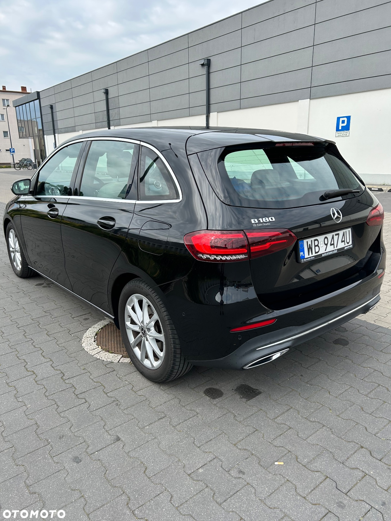 Mercedes-Benz Klasa B 180 7G-DCT - 7
