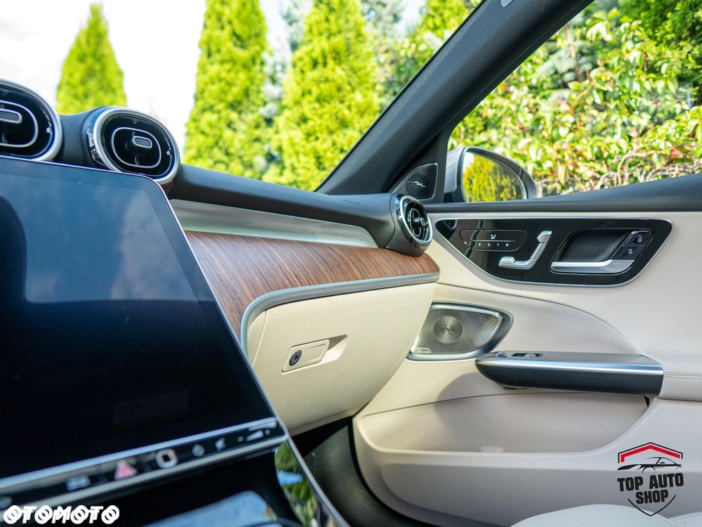 Mercedes-Benz Klasa C - 28