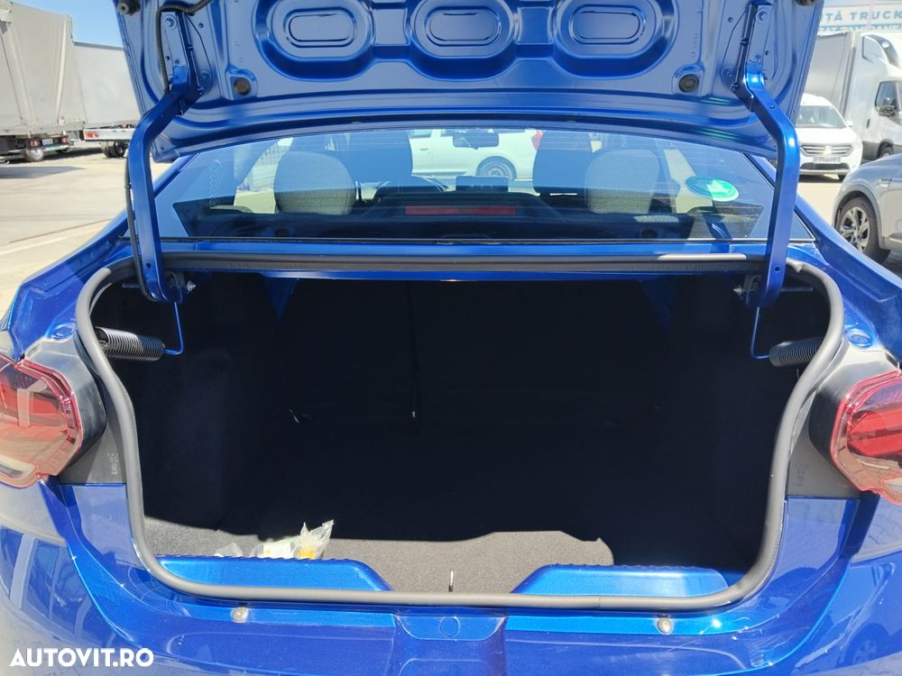 Dacia Logan TCe 90 MT6 Prestige - 11