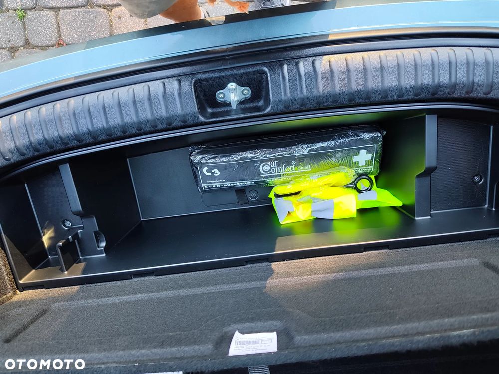 Kia Ceed 1.5 T-GDI OPF JBL Sound Edition - 26