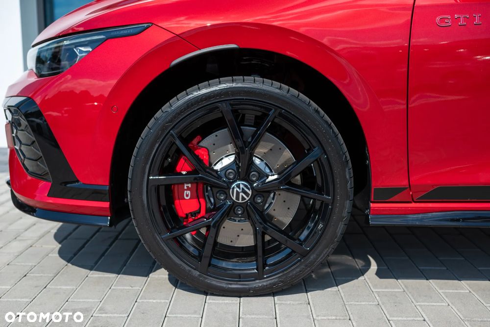 Volkswagen Golf VIII 2.0 TSI GTI Clubsport DSG - 5