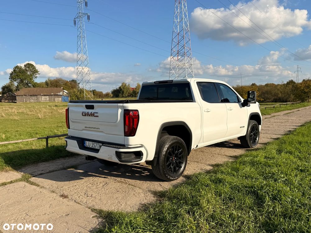 GMC Sierra - 4