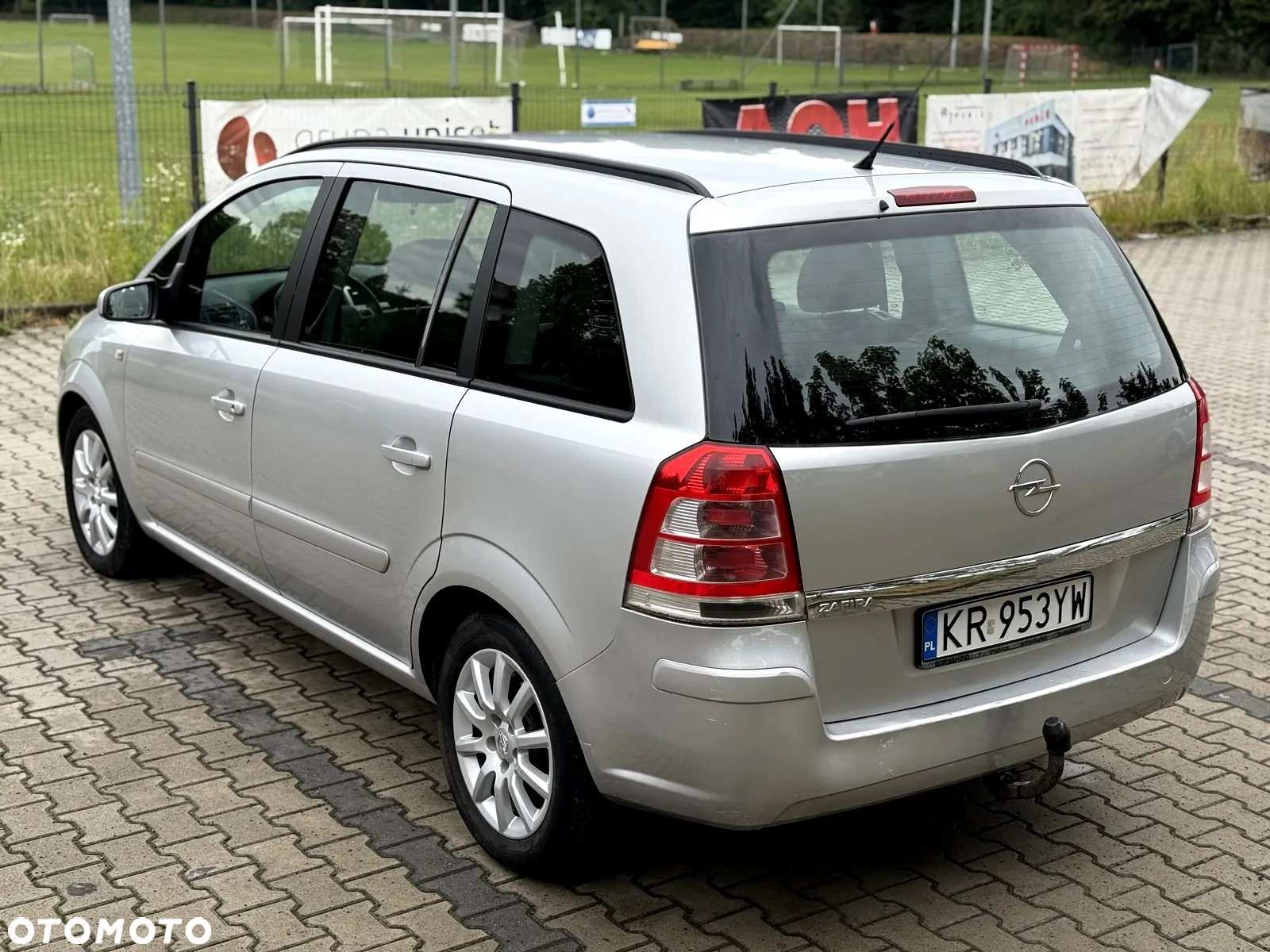 Opel Zafira 1.8 Cosmo - 17