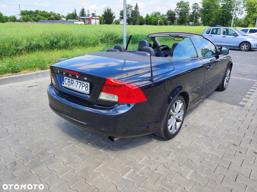 Volvo C70 D3 Momentum - 15