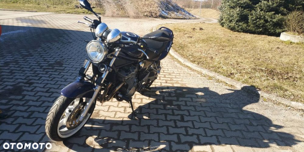 Suzuki Bandit - 1