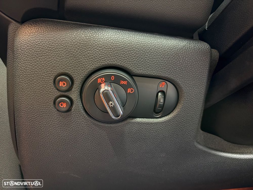 MINI 3 Portas Cooper SD Aut. - 45