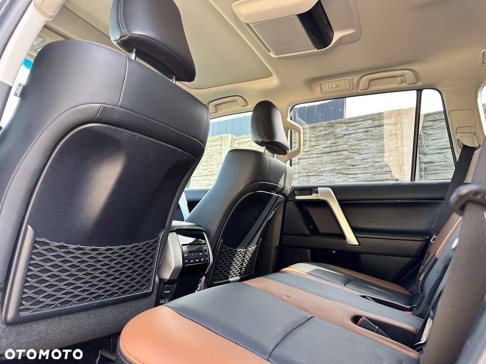 Toyota Land Cruiser LC 2.8 D-4D Executive - 17