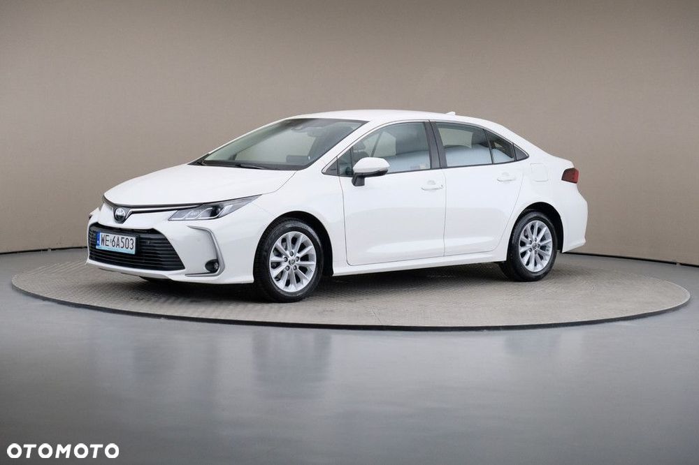 Toyota Corolla - 1