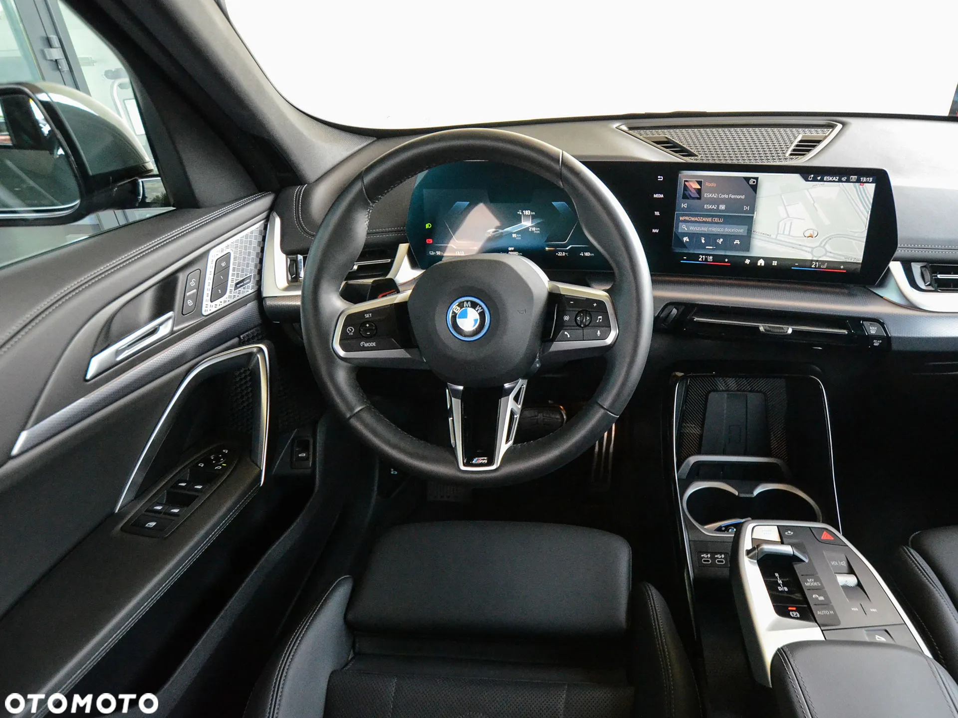BMW iX1 xDrive30 66.5kWh M Sport - 31