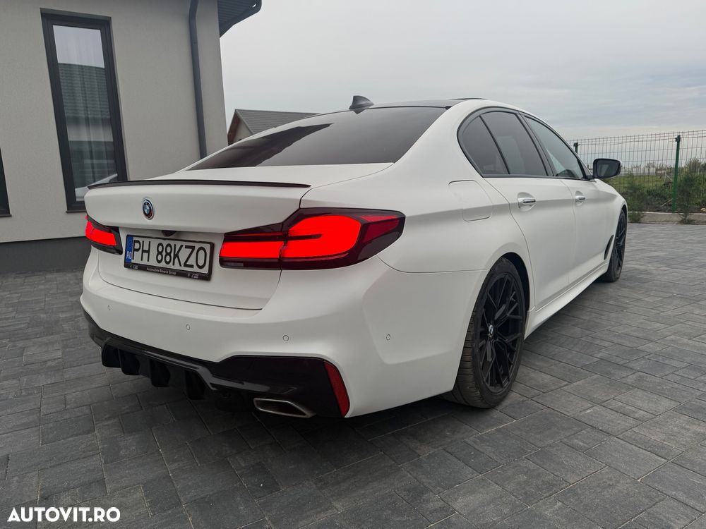 BMW Seria 5 520d Aut. M Sport Edition - 3