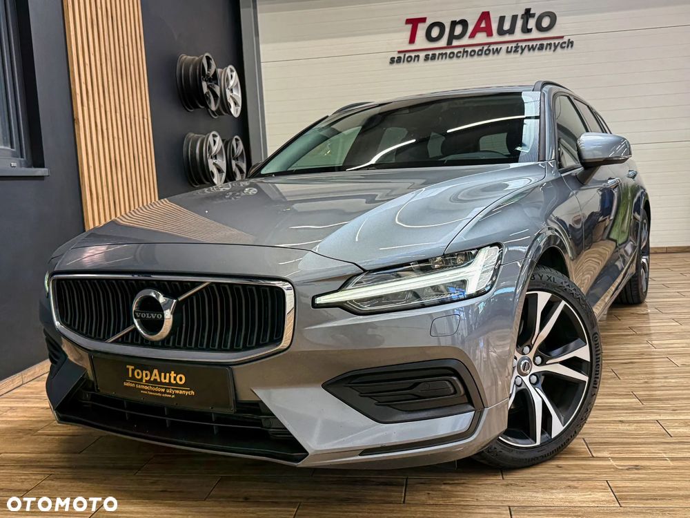 Volvo V60 D4 Geartronic Momentum Pro - 1