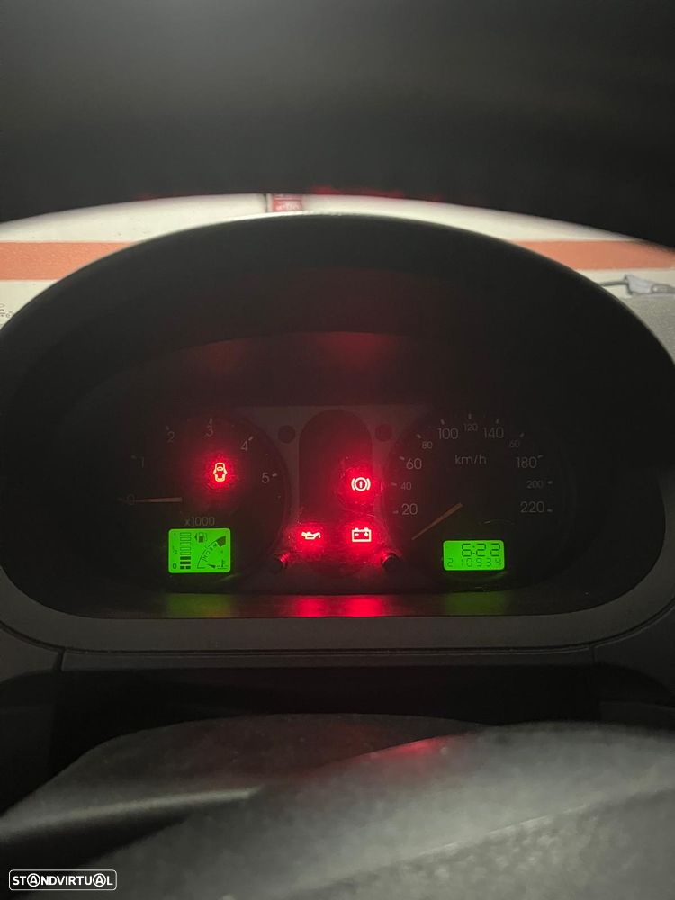 Ford Fiesta 1.4 TDCI Trend - 9