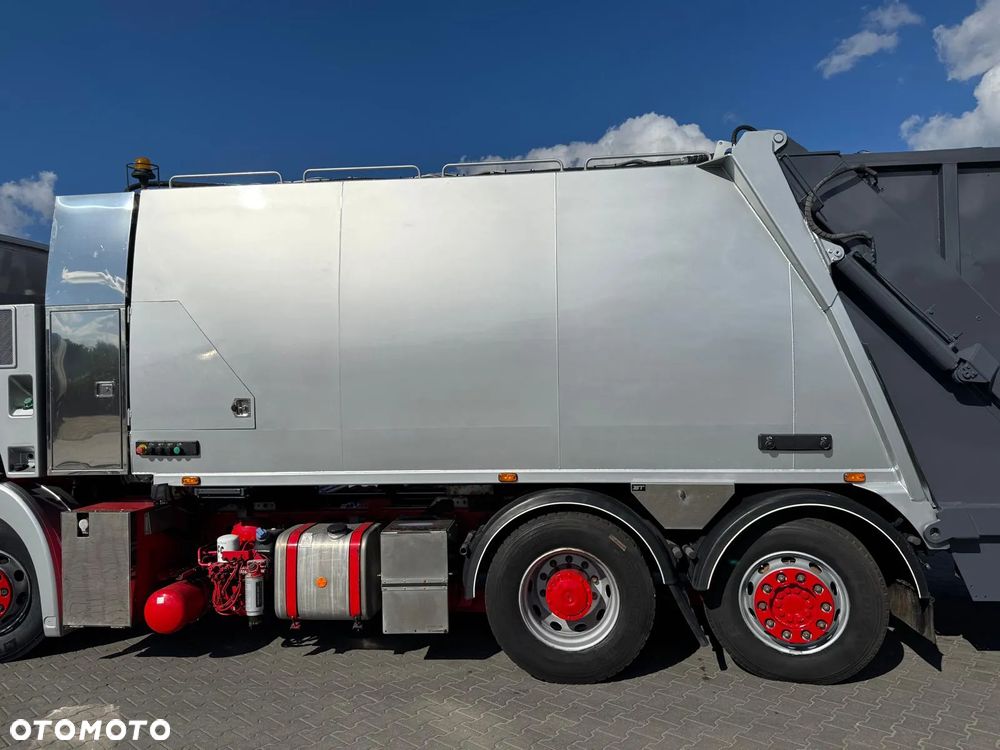 Mercedes-Benz Econic - 11