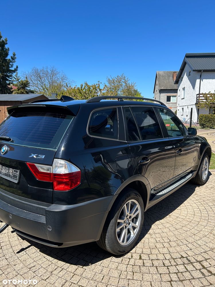 BMW X3 2.0d - 8
