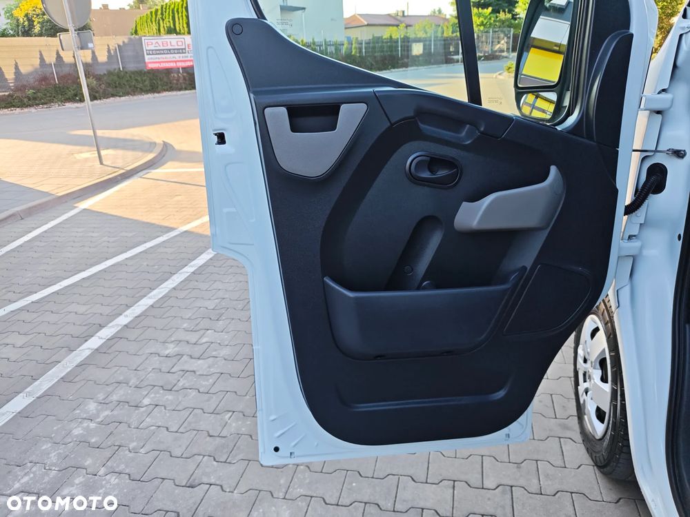 Renault Master Nissan NV400 - 17