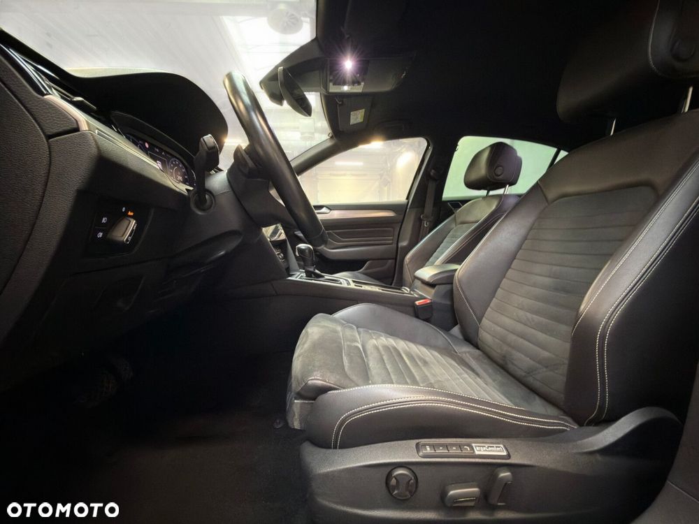 Volkswagen Passat 2.0 TSI 4Mot Elegance DSG - 21