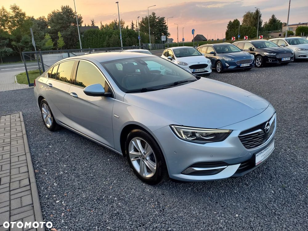 Opel Insignia 2.0 CDTI Innovation S&S - 10