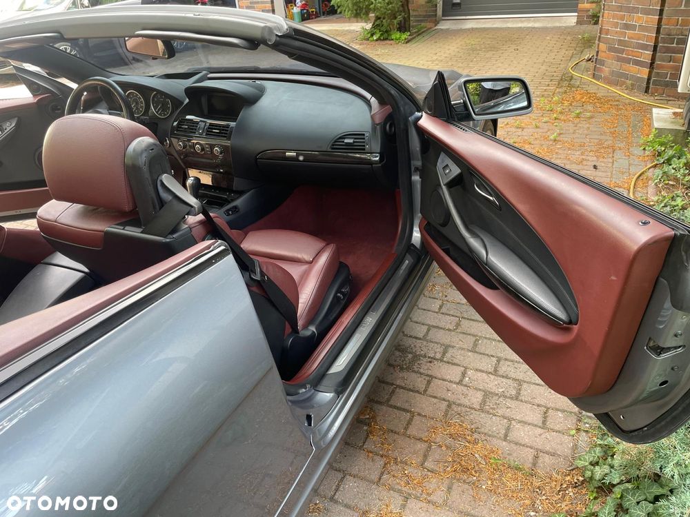 BMW Seria 6 650 i - 7