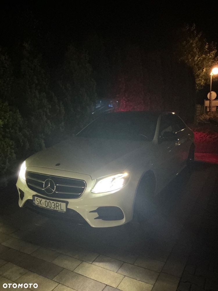 Mercedes-Benz Klasa E 220 d 4-Matic AMG - 34