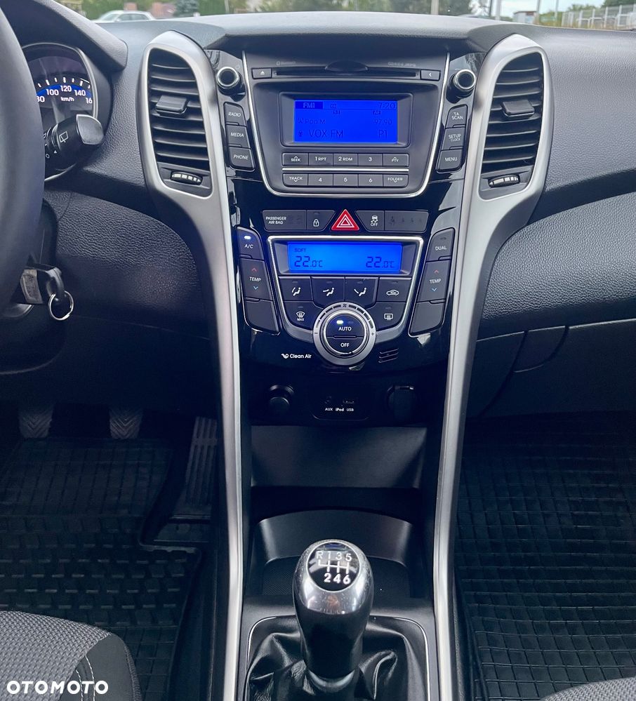 Hyundai i30 1.6 CRDI Trend - 21