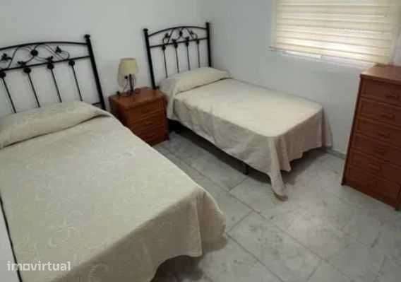 Arrendo T2 pronto a habitar - Grande imagem: 4/4