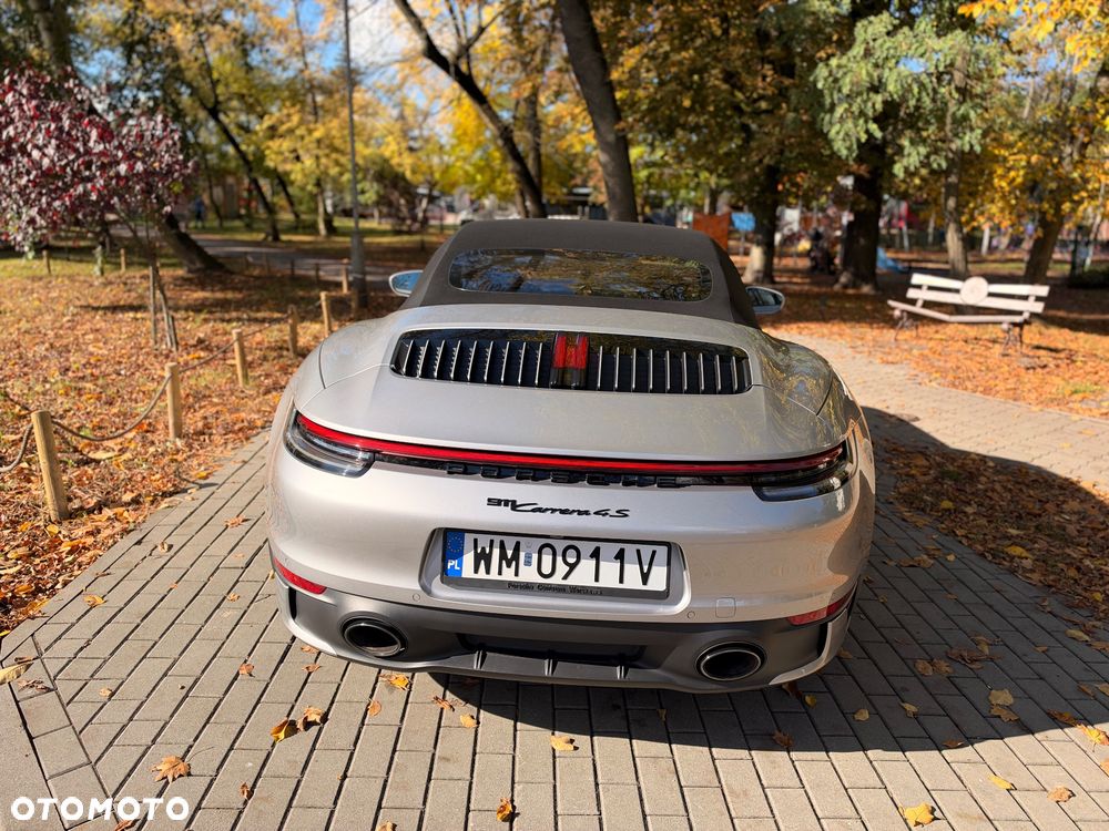 Porsche 911 2020 photo 4
