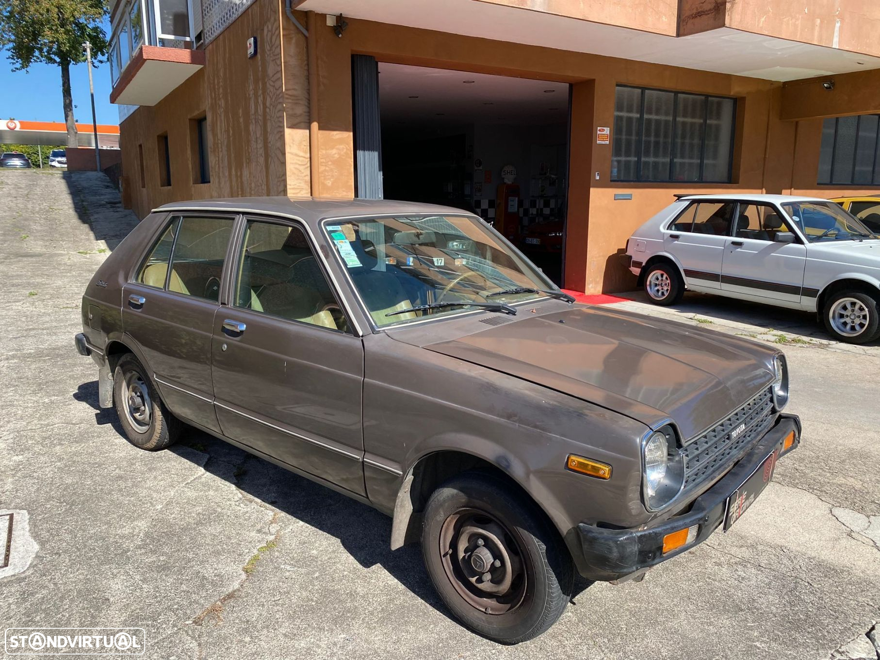 Toyota Starlet - 3