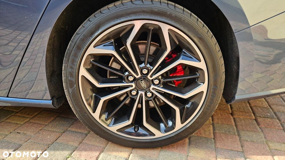 Ford Focus - 28