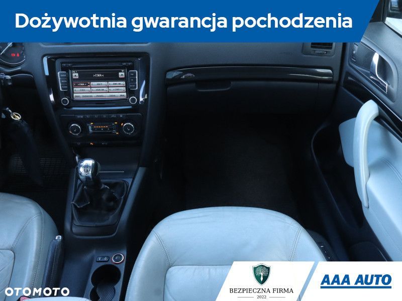 Skoda Octavia - 10
