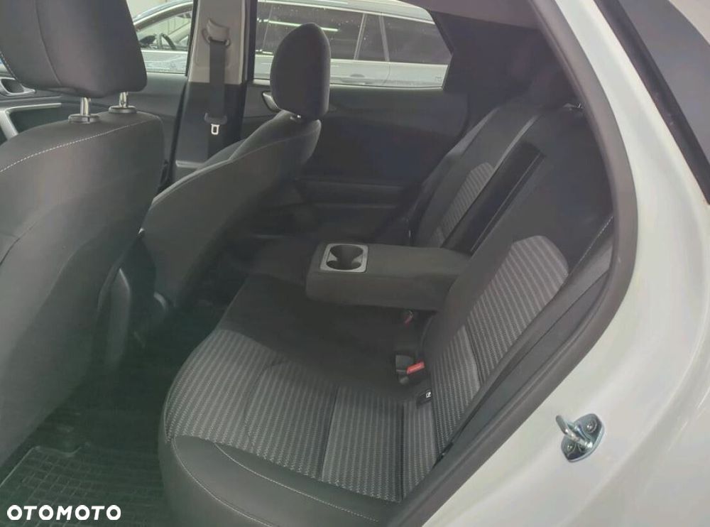 Kia XCeed - 7