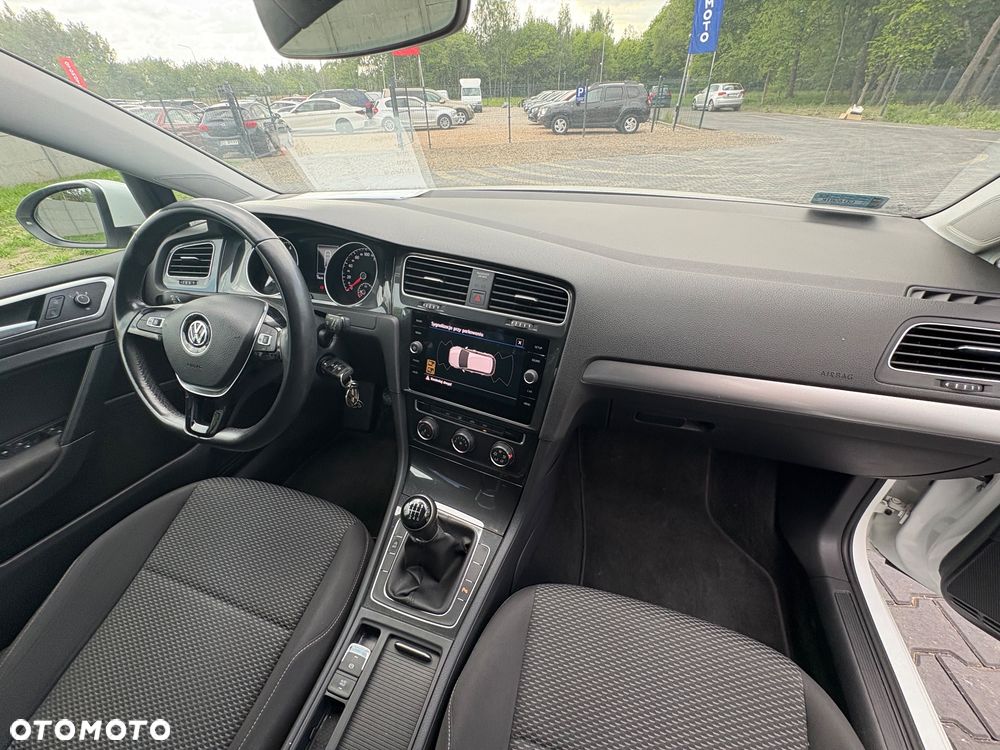 Volkswagen Golf 1.0 TSI Comfortline - 29